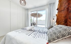 Pachamama House-Near The Beach, Fast Wifi, Air-Con And Sat Tv